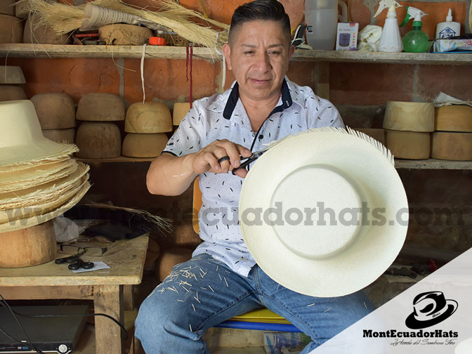 Pablo Franco master hat craftsman