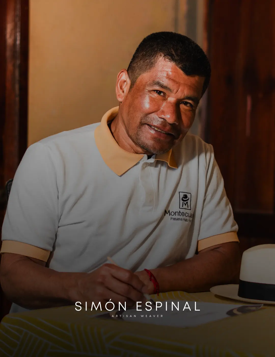 Simón Espinal Master Montecristi Panama Hat Artisan